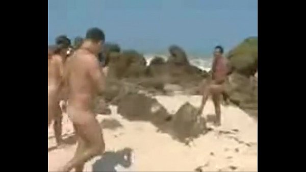 Coroa Muito Gostosa Na Praia Nudismo