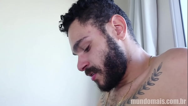 Video De Sexo Gay Caseiro Brasileiro Com Coroa Gazando