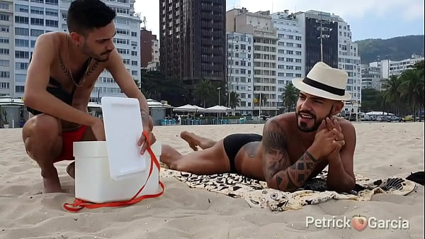 Videos Gays De novinhos Com Brasileiros Com Coroas Barbudos